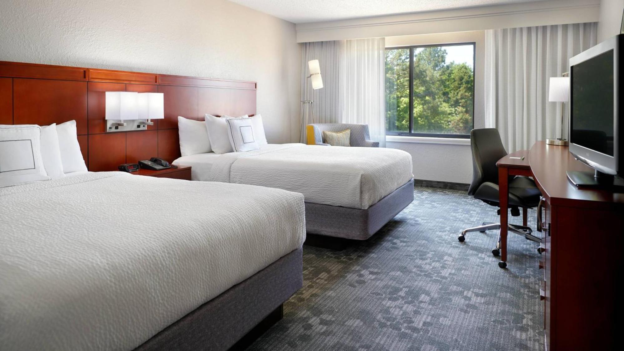 Courtyard By Marriott Macon Hotel Bagian luar foto